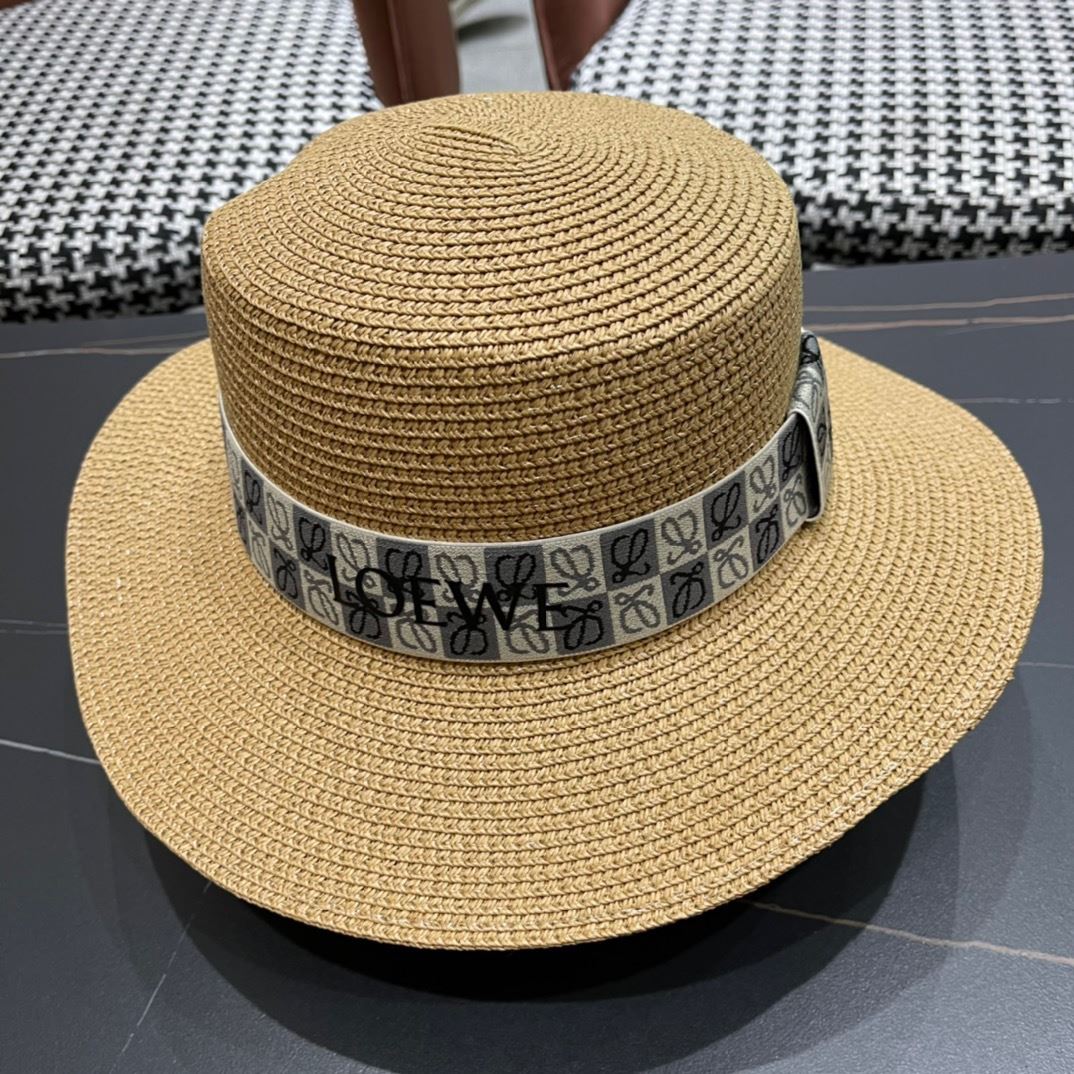 Loewe Caps